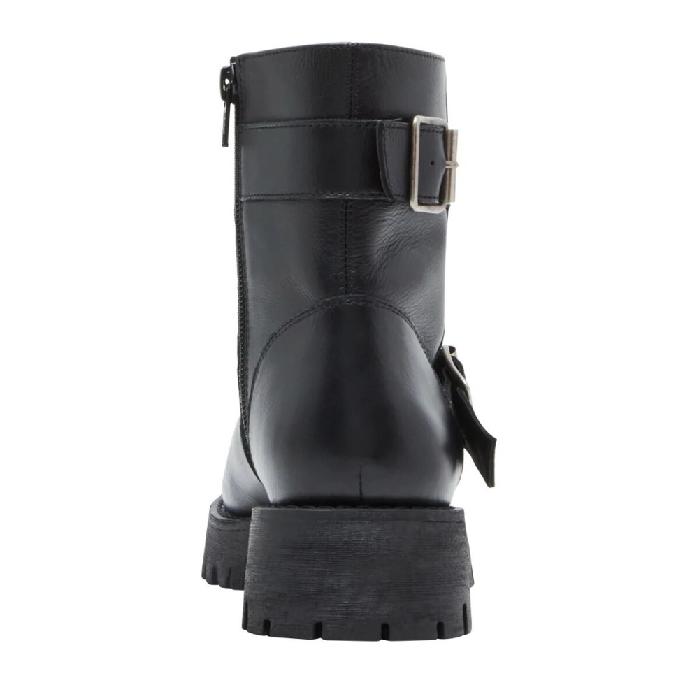 New Steve Madden Ankle Boot Crusader Black Leather Lugged Sole Bootie Buckle - Picture 5 of 7